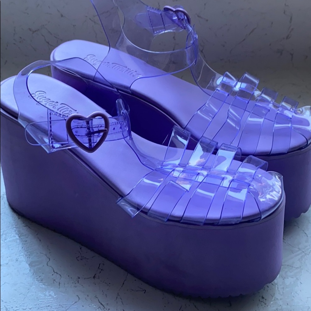 Dolls Kill// Sugar thrillz NEVER WORN. Jellies